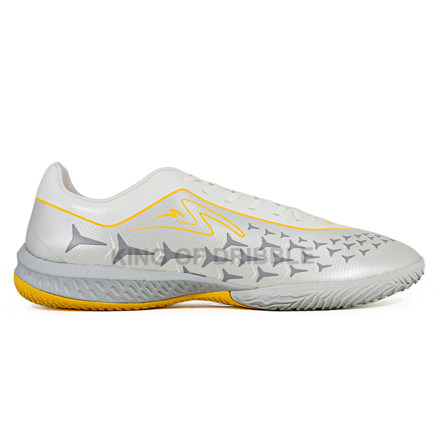 KING OF DRIBBLE Sepatu Futsal Specs Accelerator Alphaform Pro IN 1020198 Original