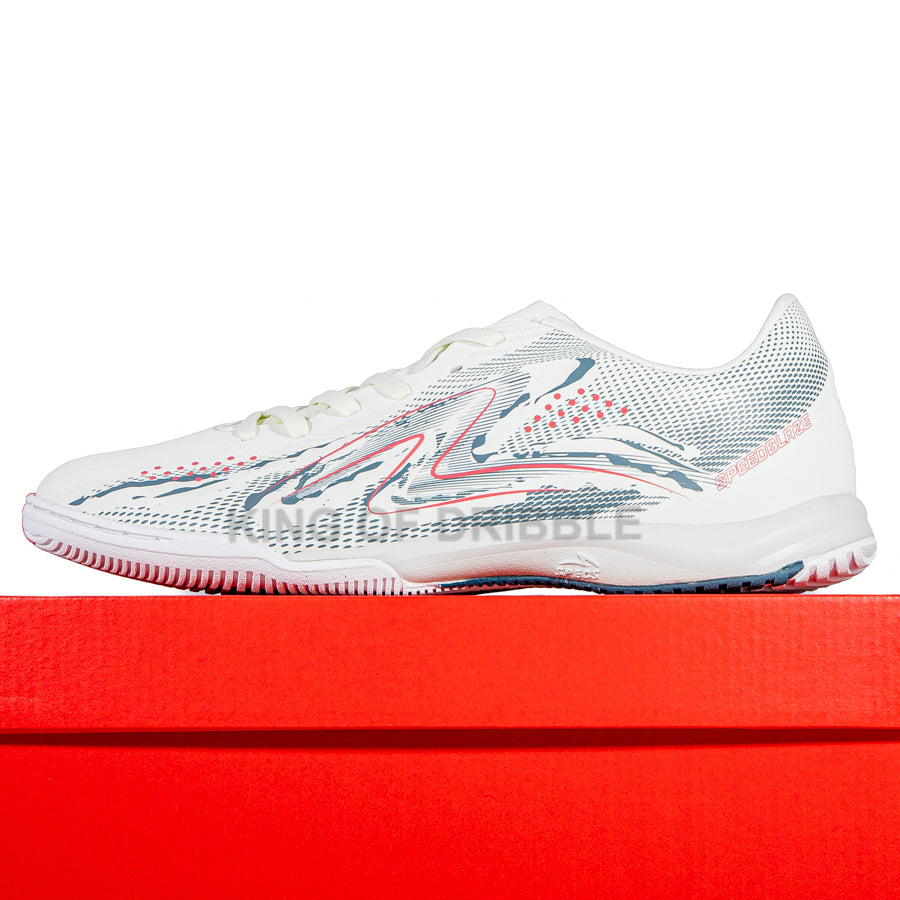 KING OF DRIBBLE Sepatu Futsal Specs Speedblaze 4 IN 1020277 Original