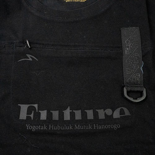 KING OF DRIBBLE Kaos Specs Runtuboy Futurist Oversized Tee (M) 904772 Original