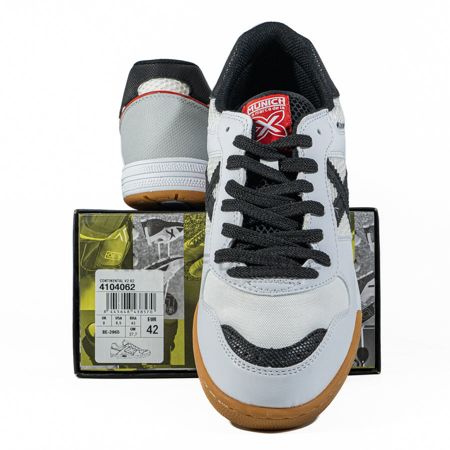 KING OF DRIBBLE Sepatu Futsal Munich Continental V2 62 4104062 Original BNIB