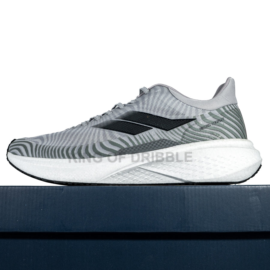 KING OF DRIBBLE Sepatu Running/Lari Mills Enermax Dynaplate 9100705 Original