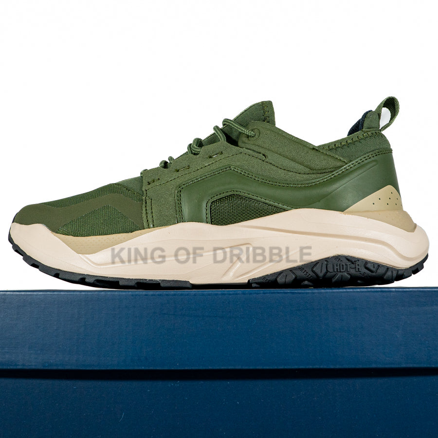 KING OF DRIBBLE Sepatu Sneakers Mills Revolt Phantom 9701903 Original