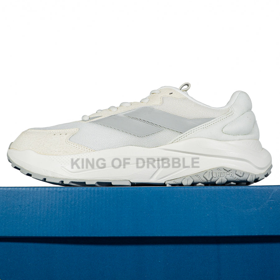 KING OF DRIBBLE Sepatu Sneakers Mills Revolt Edge 9702104 Original