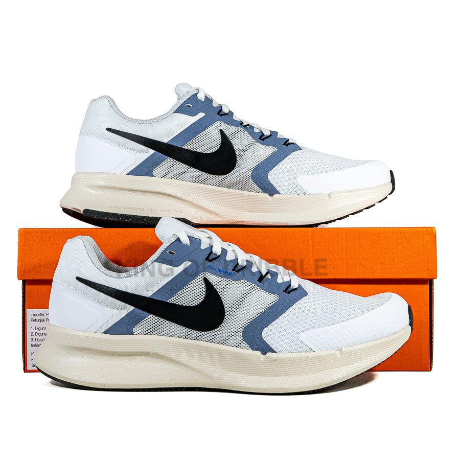 KING OF DRIBBLE Sepatu Running/Lari Nike Run Swift 3 DR2695-105 Original
