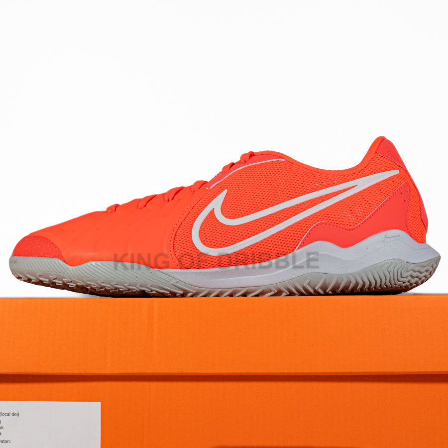 KING OF DRIBBLE Sepatu Futsal Nike Legend 10 Academy IC DV4341-800 Original