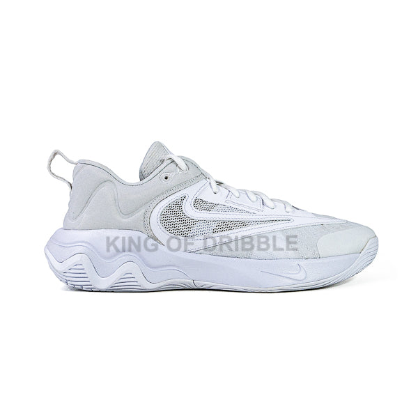 KING OF DRIBBLE Sepatu Basket Nike Giannis Immortality 3 EP DZ7534-102 Original