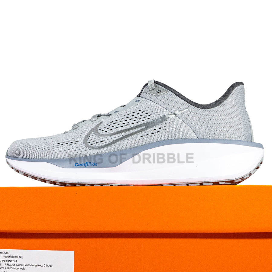 KING OF DRIBBLE Sepatu Running/Lari Nike Quest 6 FD6033-004 Original