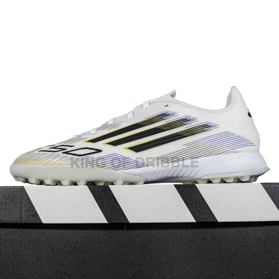 KING OF DRIBBLE Sepatu Mini Soccer Adidas F50 League TF JH7726 Original