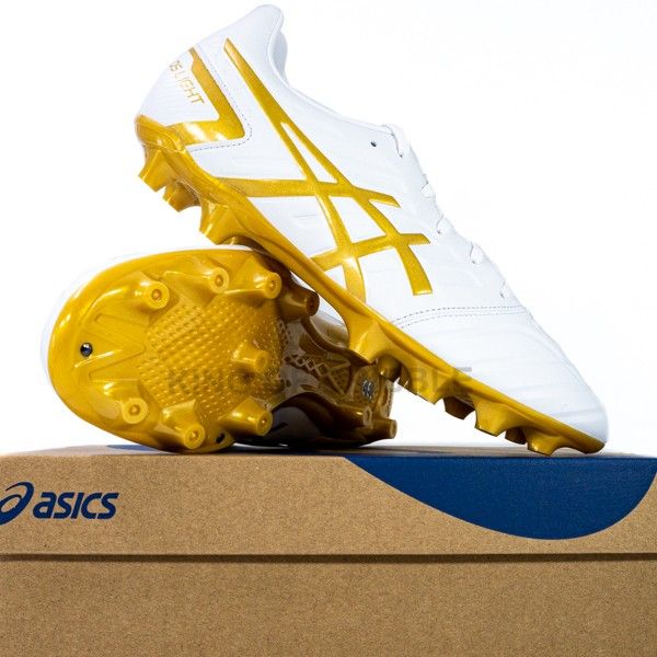 KING OF DRIBBLE Sepatu Bola Asics Ds Light Club 1103A074-122 Original