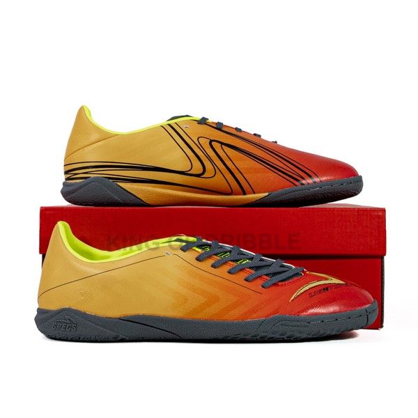 KING OF DRIBBLE Sepatu Futsal Specs Acc Lightspeed 4 Core IN 402356 Original