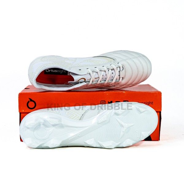 KING OF DRIBBLE Sepatu Bola Ortuseight Forte Savage V2 FG 11010438 Original