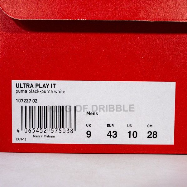 KING OF DRIBBLE Sepatu Futsal Puma Ultra Play IT 107227-02 Original
