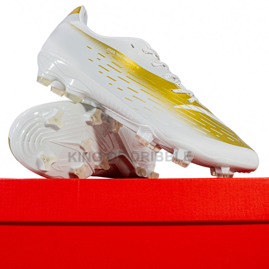 KING OF DRIBBLE Sepatu Bola Specs Accelerator Lightspeed 5 Pro FG 1010476 Original