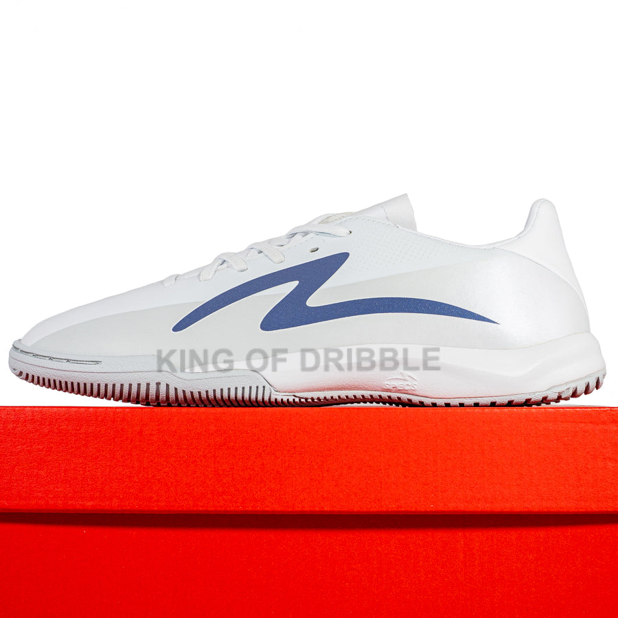 KING OF DRIBBLE Sepatu Futsal Specs Velocity Pure IN 1020292 Original