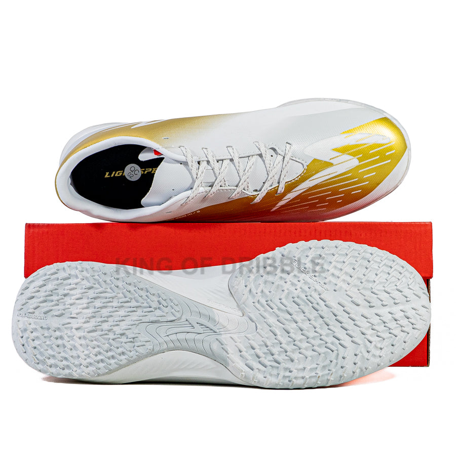 KING OF DRIBBLE Sepatu Futsal Specs Accelerator Lightspeed 5 Pro IN 1020449 Original