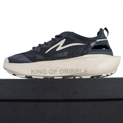KING OF DRIBBLE Sepatu Trail Specs Artemis TR 1040124 Original