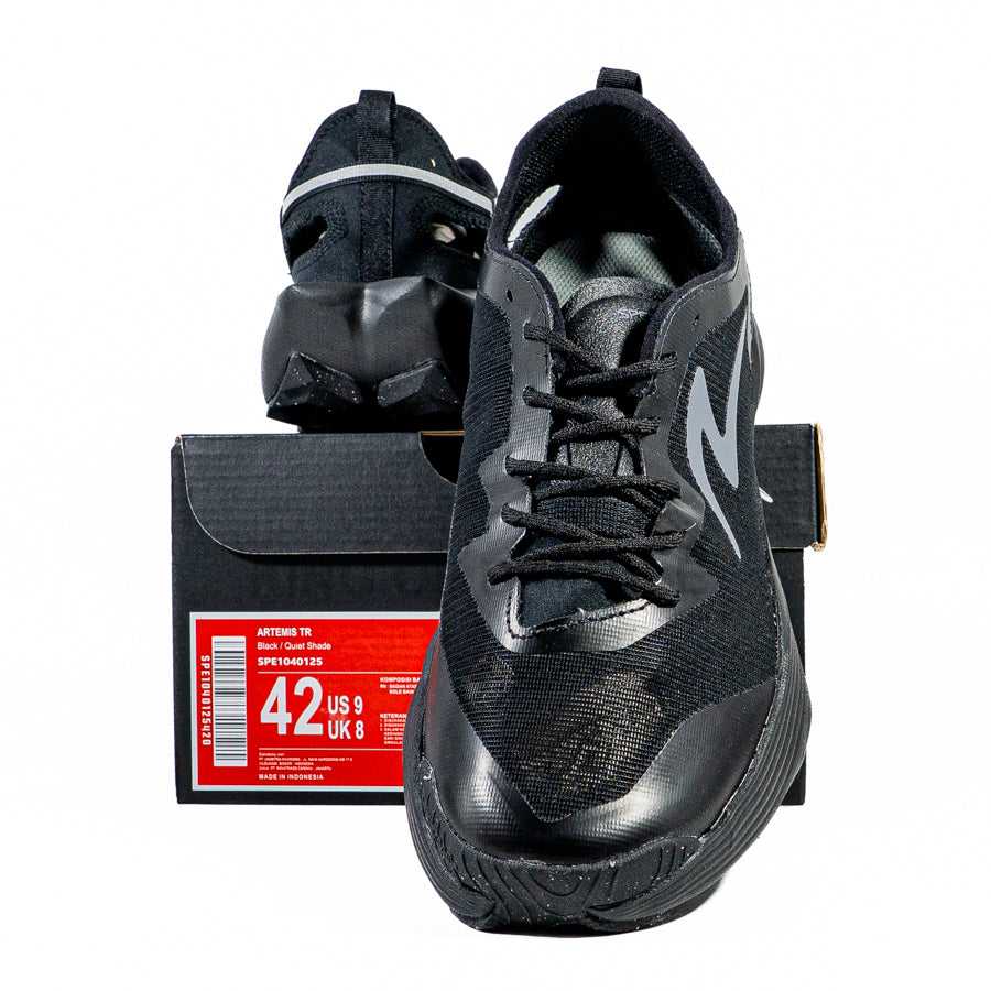 KING OF DRIBBLE Sepatu Trail Specs Artemis TR 1040125 Original