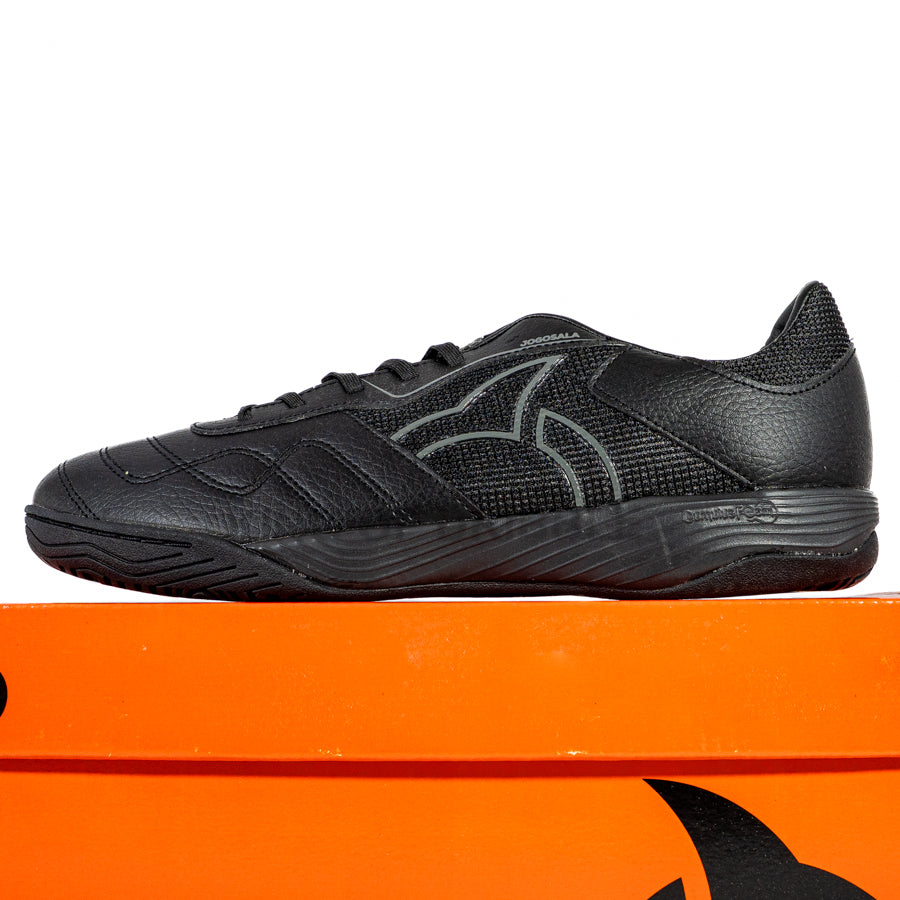 KING OF DRIBBLE Sepatu Futsal Ortuseight Jogosala Strive 11020689 Original