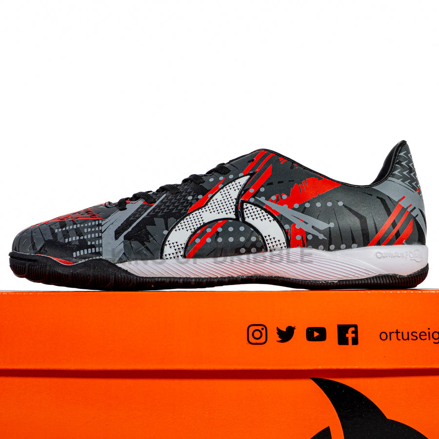 KING OF DRIBBLE Sepatu Futsal Ortuseight Havoc IN 11020700 Original