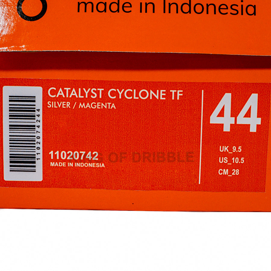 KING OF DRIBBLE Sepatu Mini Soccer Ortuseight Catalyst Cyclone TF 11020742 Original