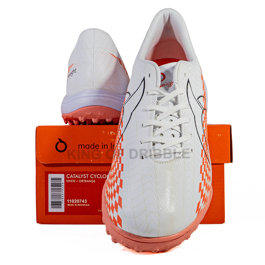 KING OF DRIBBLE Sepatu Mini Soccer Ortuseight Catalyst Cyclone TF 11020743 Original