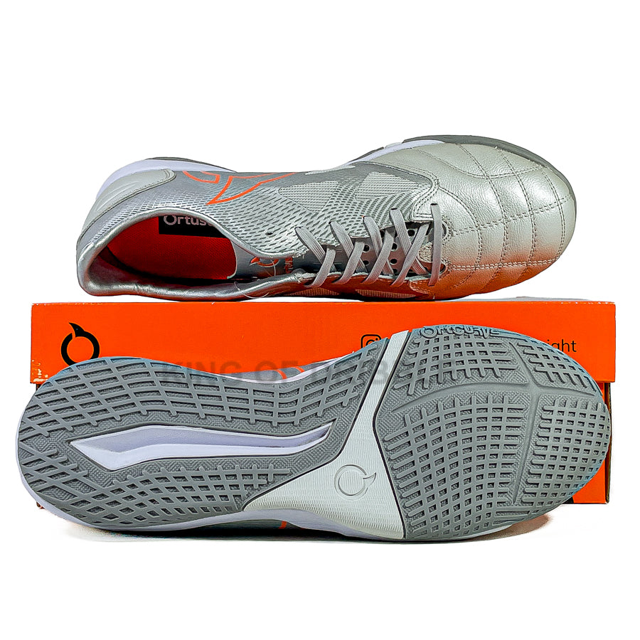 KING OF DRIBBLE Sepatu Futsal Ortuseight Forte Nexus IN 11020762 Original