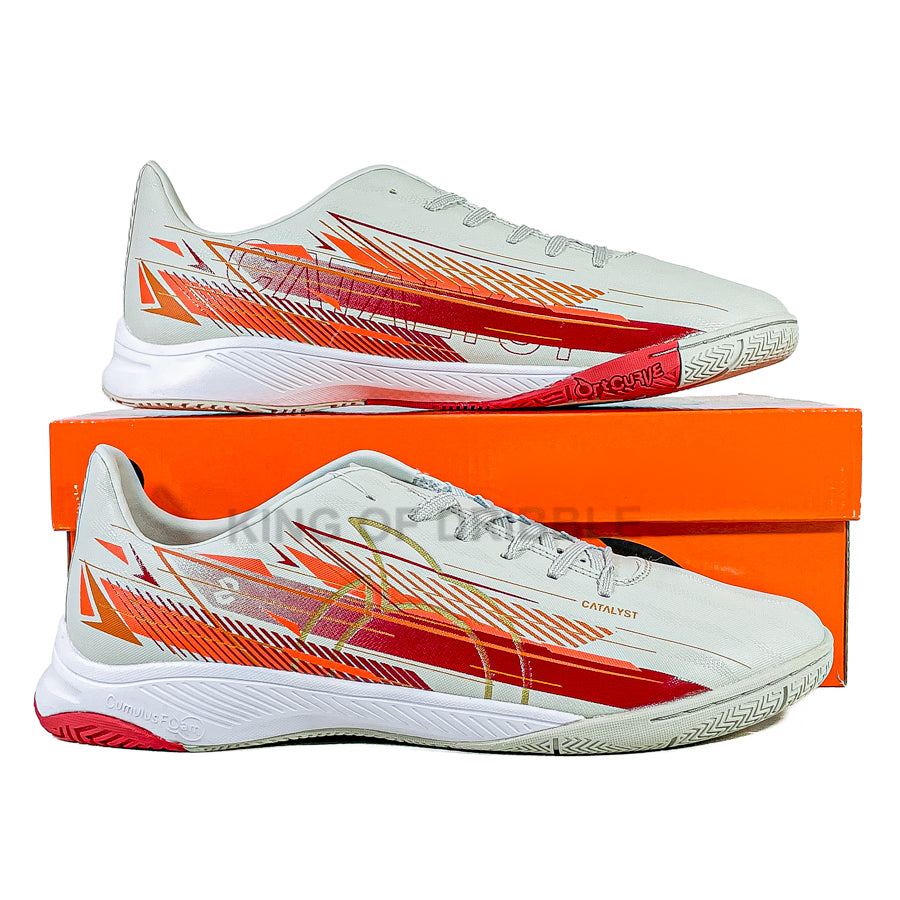 KING OF DRIBBLE Sepatu Futsal Ortuseight Catalyst Legion V6 IN 11020771 Original