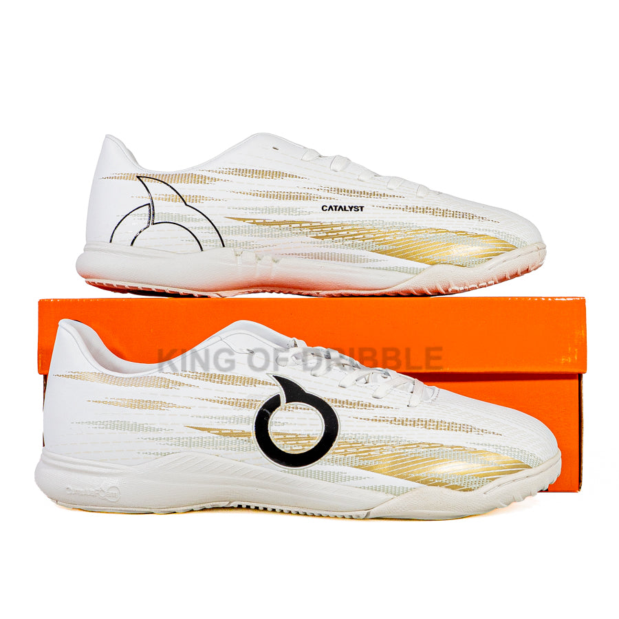KING OF DRIBBLE Sepatu Futsal Ortuseight Catalyst Empire V2 IN 11020783 Original
