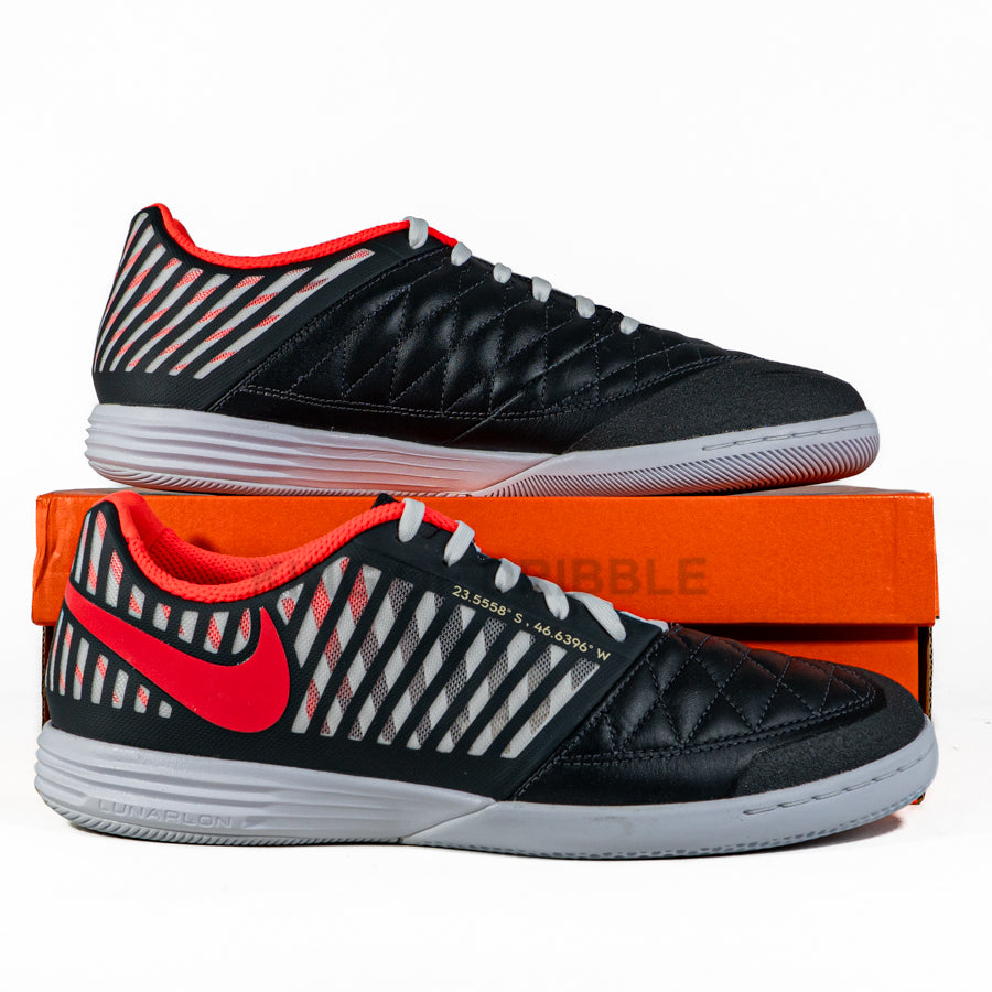 KING OF DRIBBLE Sepatu Futsal Nike Lunargato II 580456-061 Original