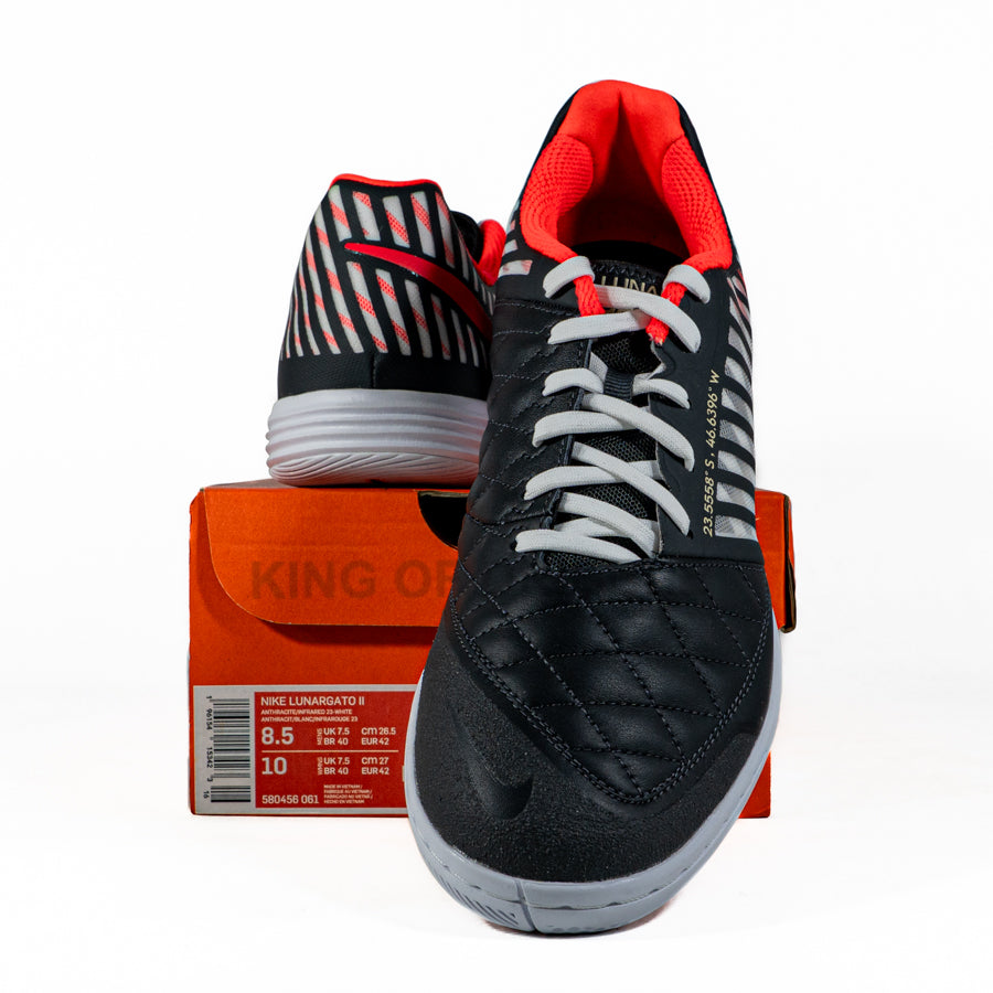 KING OF DRIBBLE Sepatu Futsal Nike Lunargato II 580456-061 Original