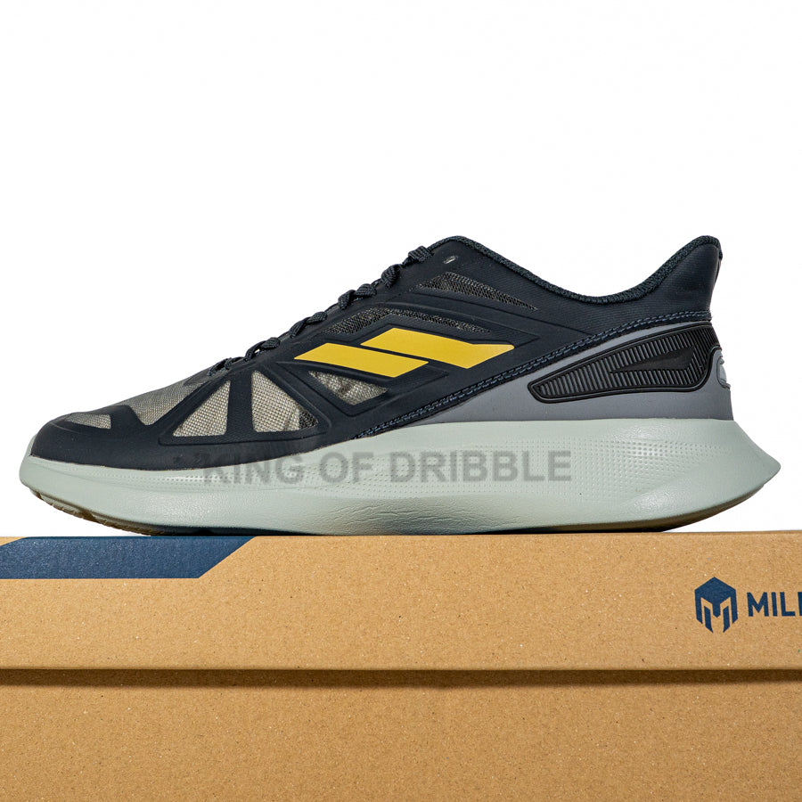KING OF DRIBBLE Sepatu Running/Lari Mills Saga 9106004 Original