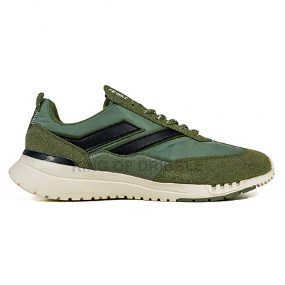 KING OF DRIBBLE Sepatu Sneakers Mills Revolt Raze Adv 9700717 Original