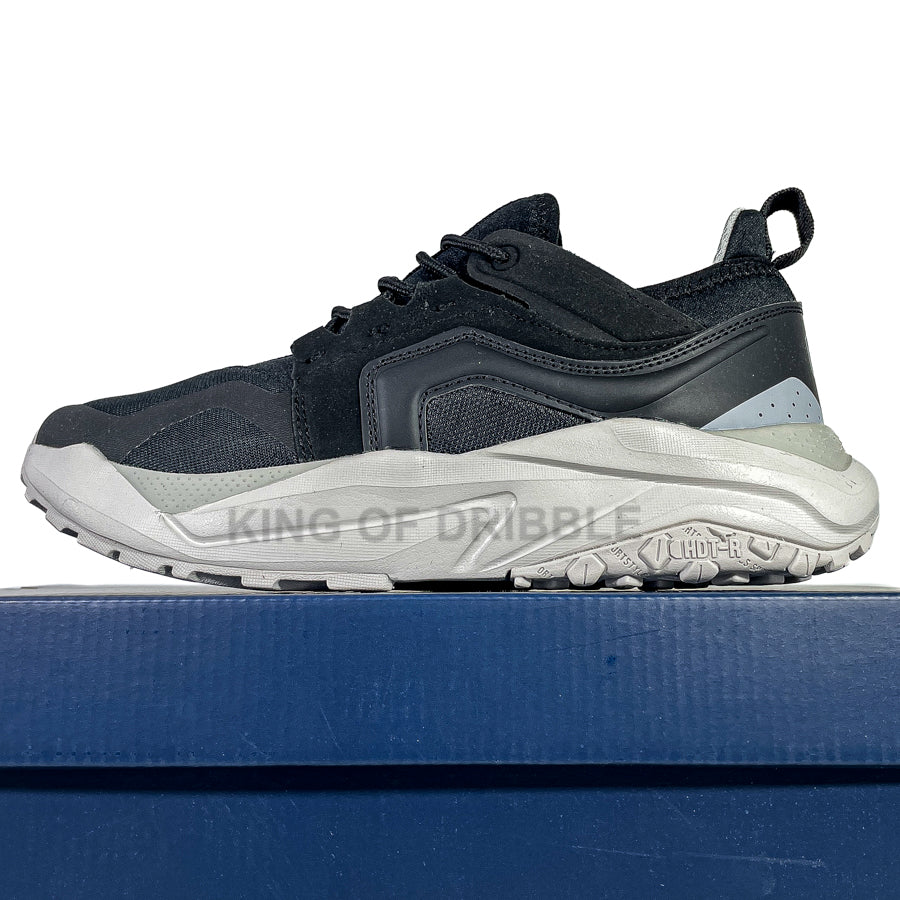 KING OF DRIBBLE Sepatu Sneakers Mills Revolt Phantom 9701907 Original