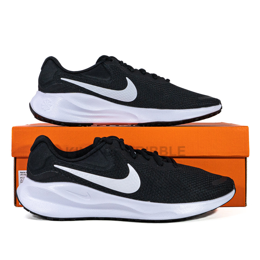 Sepatu Running/Lari Nike Revolution 7 FB2207-001 Original BNIB