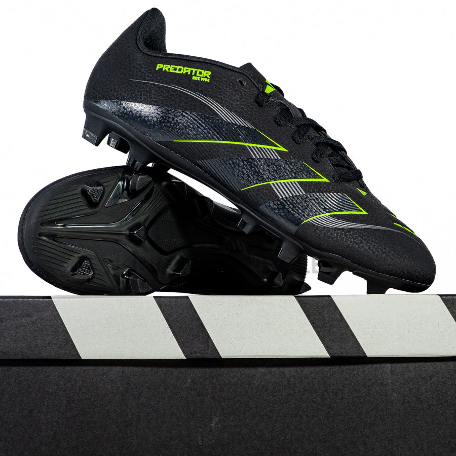 KING OF DRIBBLE Sepatu Bola Adidas Predator Club FG/MG JH8848 Original