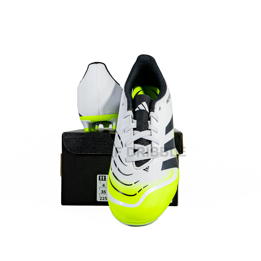 KING OF DRIBBLE Sepatu Bola Anak Adidas Predator Club FG/MG JR JH8868 Original