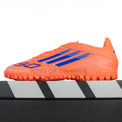 KING OF DRIBBLE Sepatu Mini Soccer Adidas F50 Club TF JI0024 Original