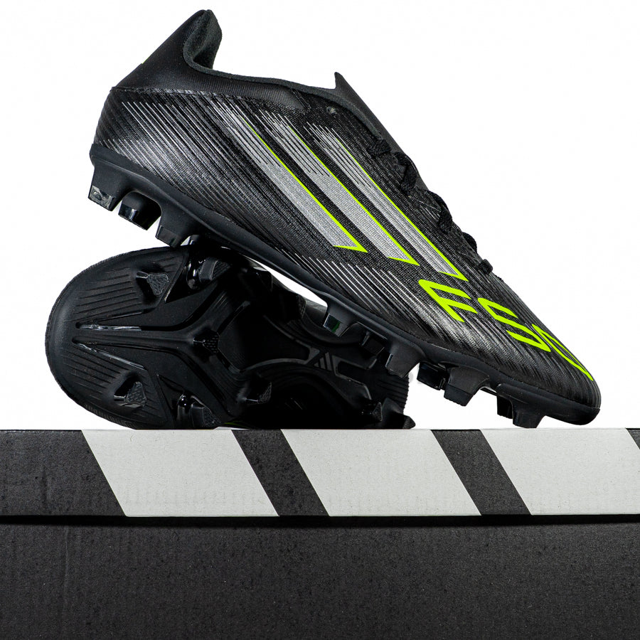 KING OF DRIBBLE Sepatu Bola Adidas F50 Club FG/MG JI0047 Original