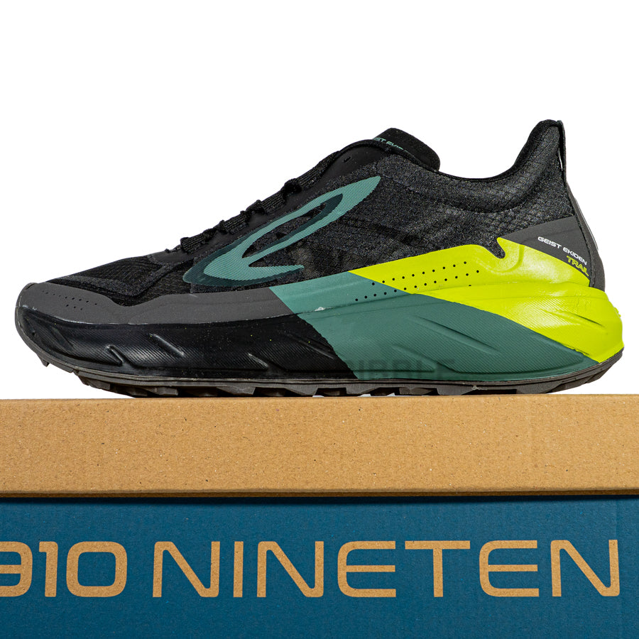KING OF DRIBBLE Sepatu Trail 910 Nineten Geist Ekiden N63254742401 Original
