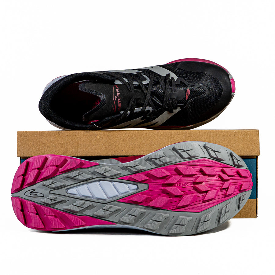 KING OF DRIBBLE Sepatu Trail 910 Nineten Yuza Speedgoth