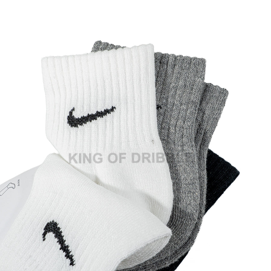 KING OF DRIBBLE Kaos Kaki Nike Everyday Cushioned SX7667-964 Original