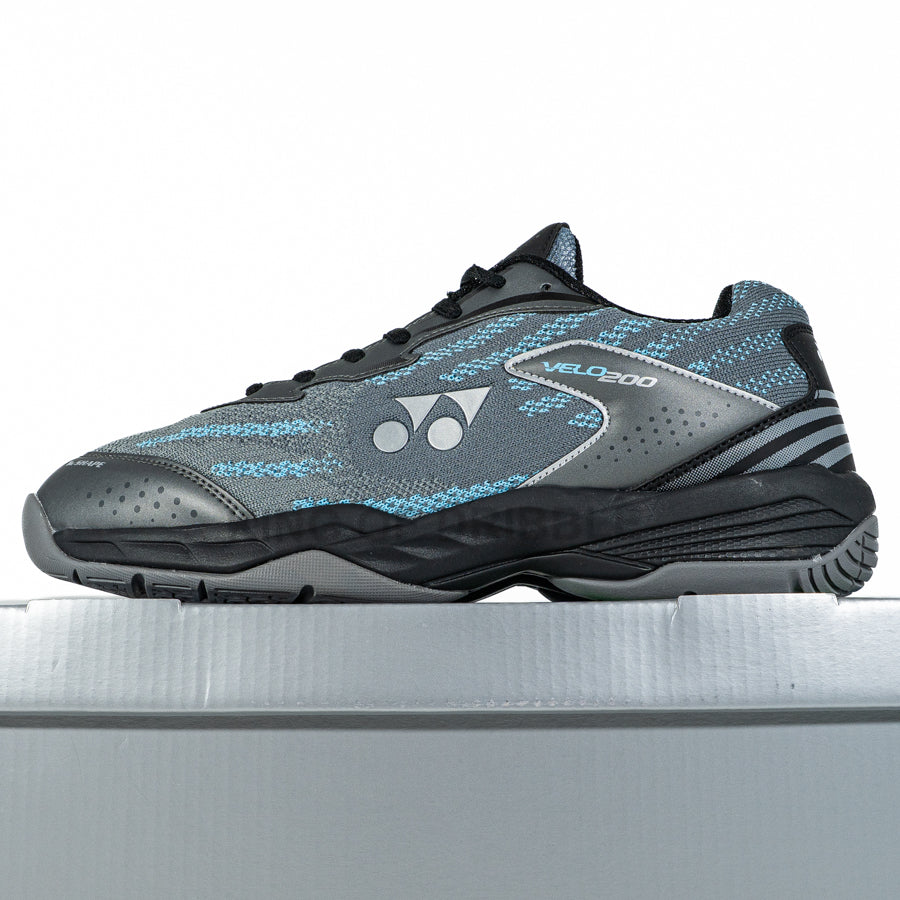 KING OF DRIBBLE Sepatu Badminton/Bulu Tangkis Yonex Velo 200 VELO-CB Original