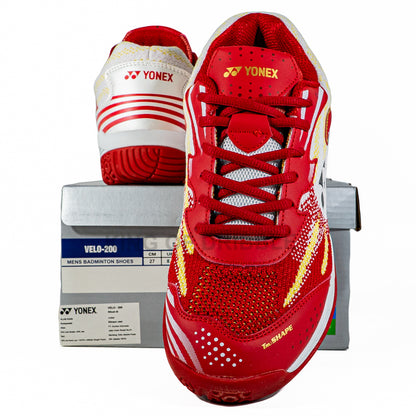 KING OF DRIBBLE Sepatu Badminton/Bulu Tangkis Yonex Velo 200 VELO-RRMG Original