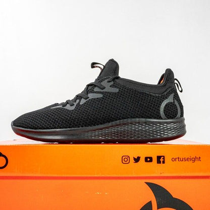 Sepatu Lari/Running Ortuseight Phyton All Black 11030077 Original BNIB