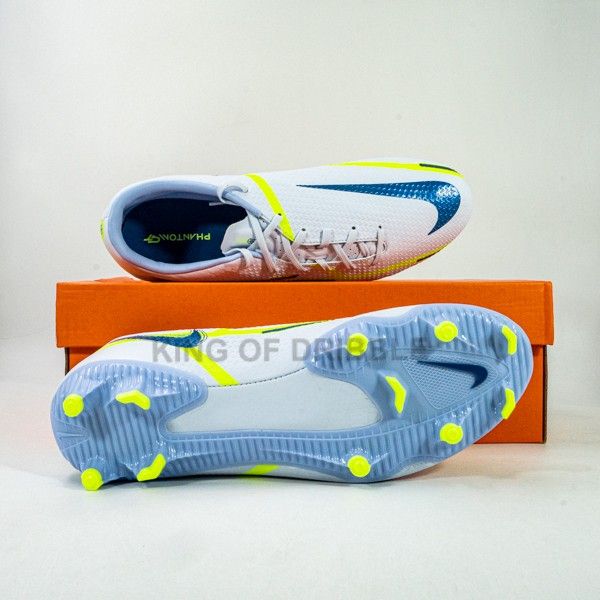 Sepatu Bola Nike Phantom GT2 Academy FG/MG DA4433-054 Original BNIB